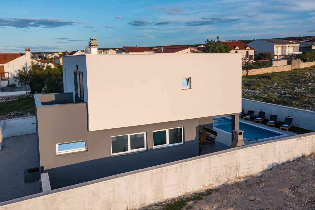 Luxury Villa Noemi Ražanac エクステリア 写真