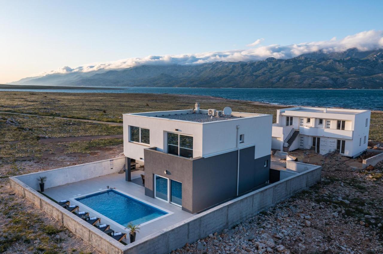 Luxury Villa Noemi Ražanac エクステリア 写真